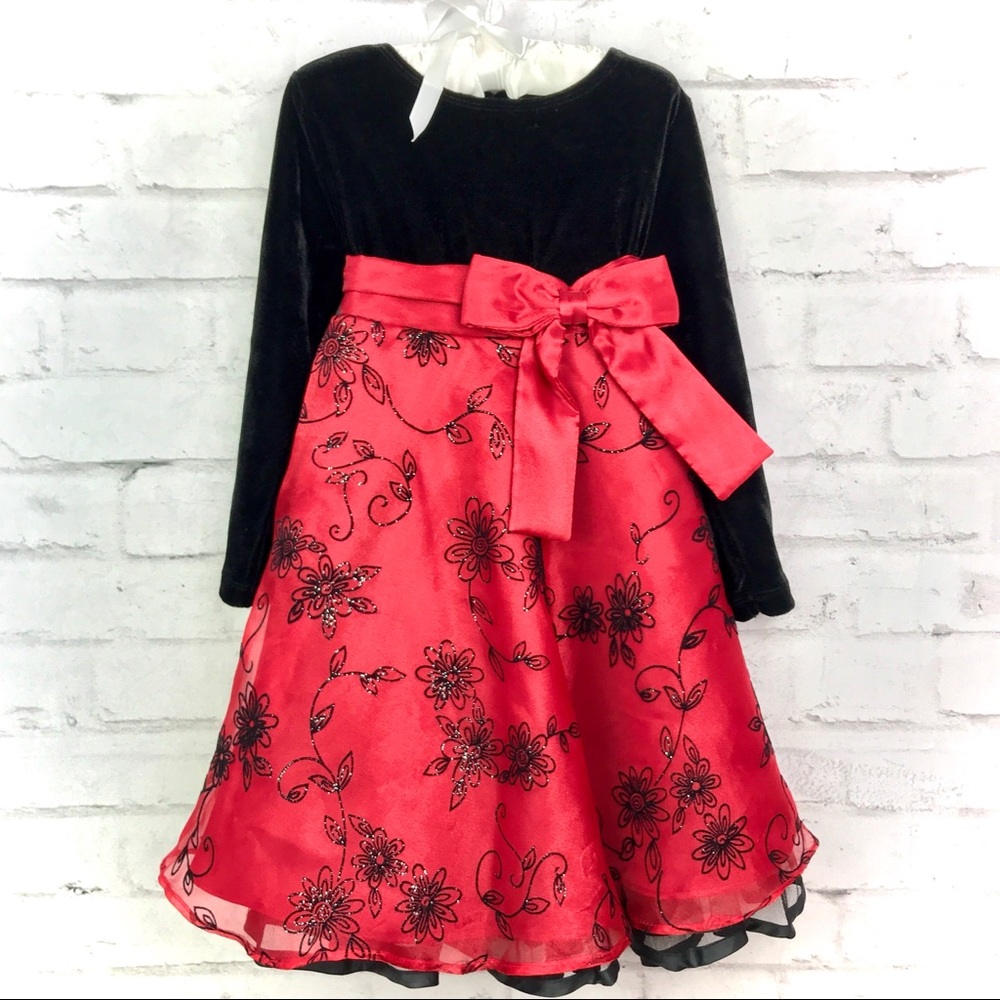 Girls Size 4T Stretch Velvet Dress
